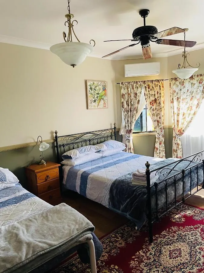 Bed & Breakfast Golden Lace B&B Sarina